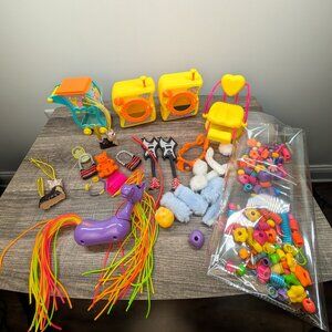 Vintage Lot of Betty Spaghetty Furniture Toys Beads Jake the Dog Dakota Horse
